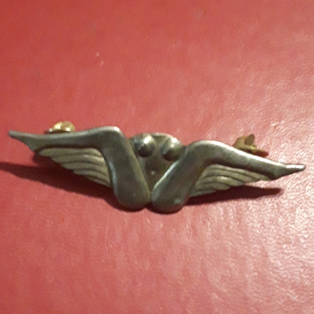 pin - Picture 2 of 3